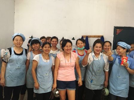 织造车间每月产质量获奖庆祝